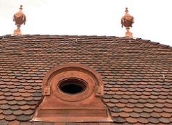 Kunstspenglerei mit Wetterfahne